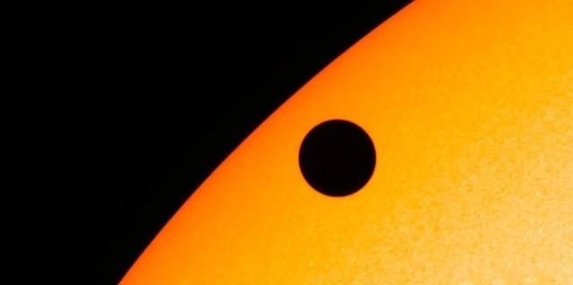 硬核科研：观星8年一事无成，回家惊闻本人已死