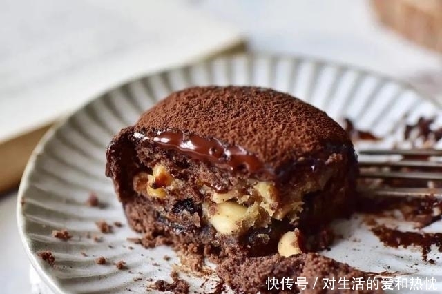 神级|年度神级网红月饼!去年卖断货!软香爆浆,浓郁香甜~