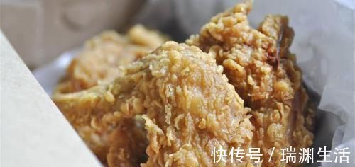 食物|长期失眠的人,睡前少碰3物,多喝3水,宁心安神,整夜睡得香甜