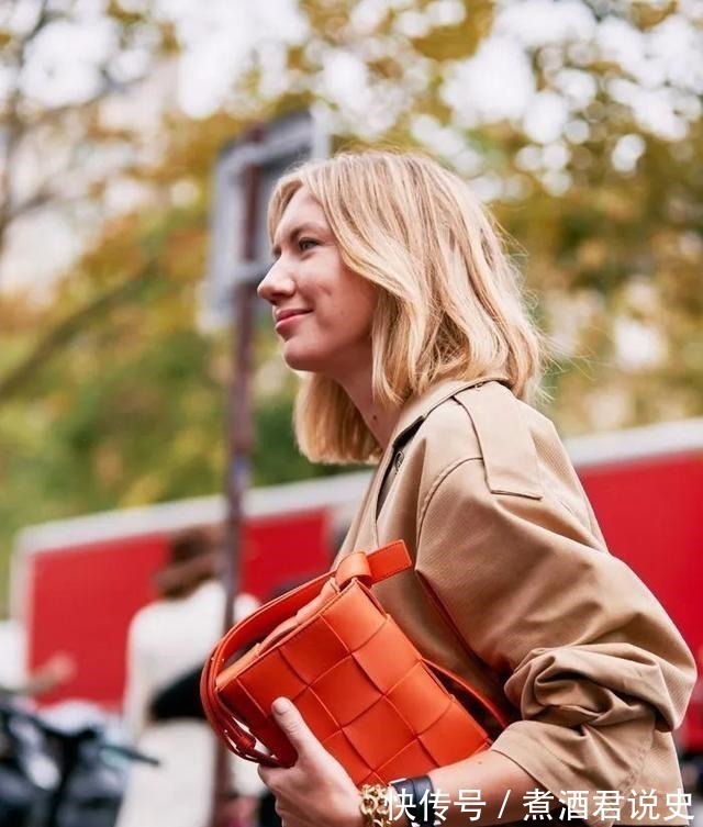 tote 今年最时髦,有个性的包包!今年最时髦,有个性的包包!