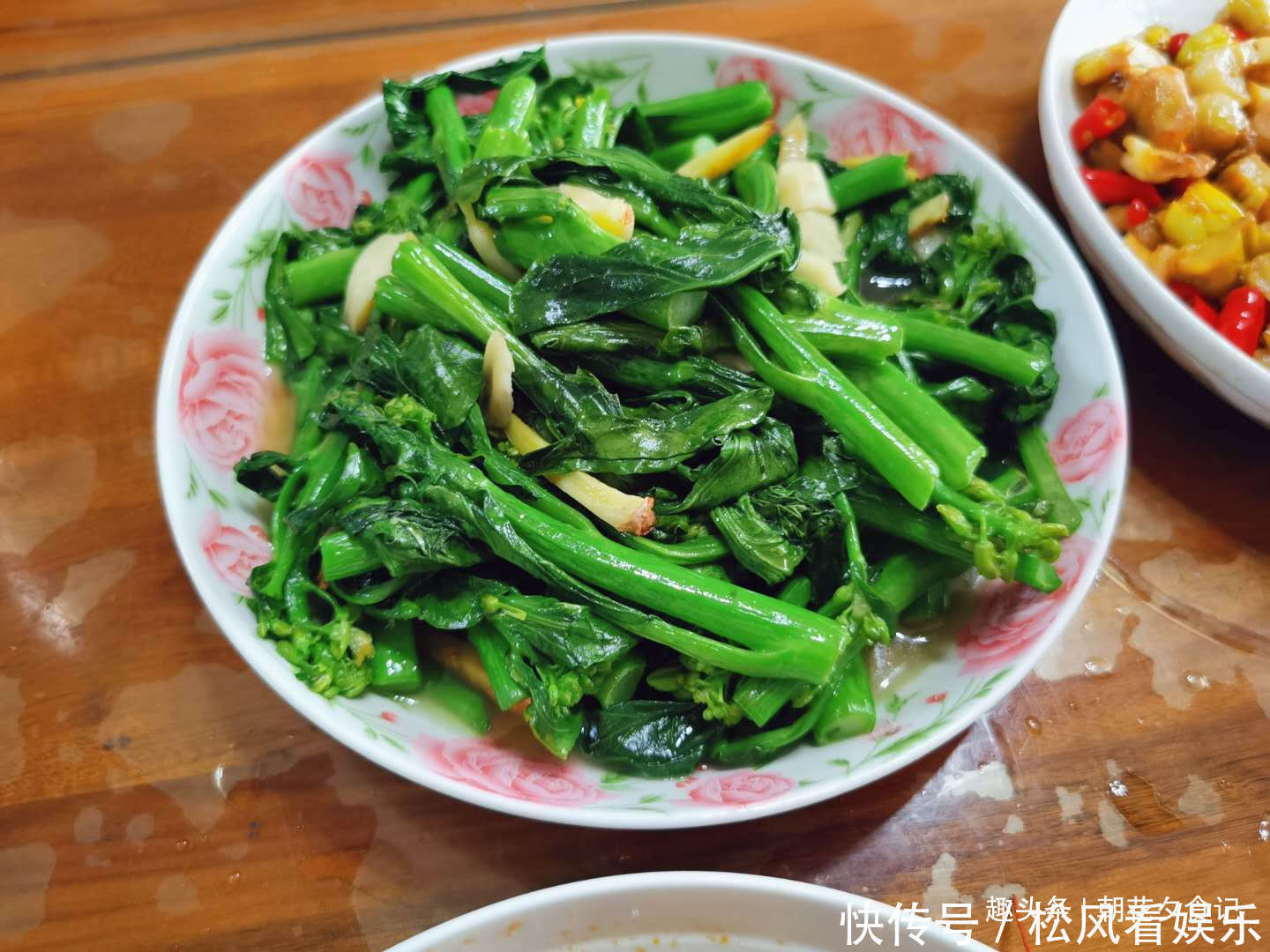 评论|昨晚照常晒我家晚餐,评论区却爆满了,感叹你家不是有矿吧