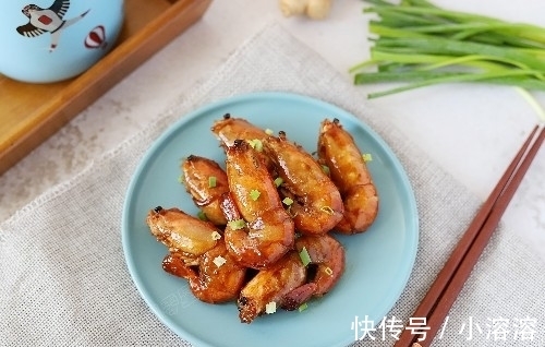 饭店|油焖大虾的家常做法，不用油炸，鲜香入味，在家做出饭店的味道