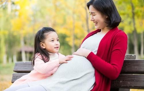 提醒|全职工作的二胎妈妈:做家务让我得到休息和放松