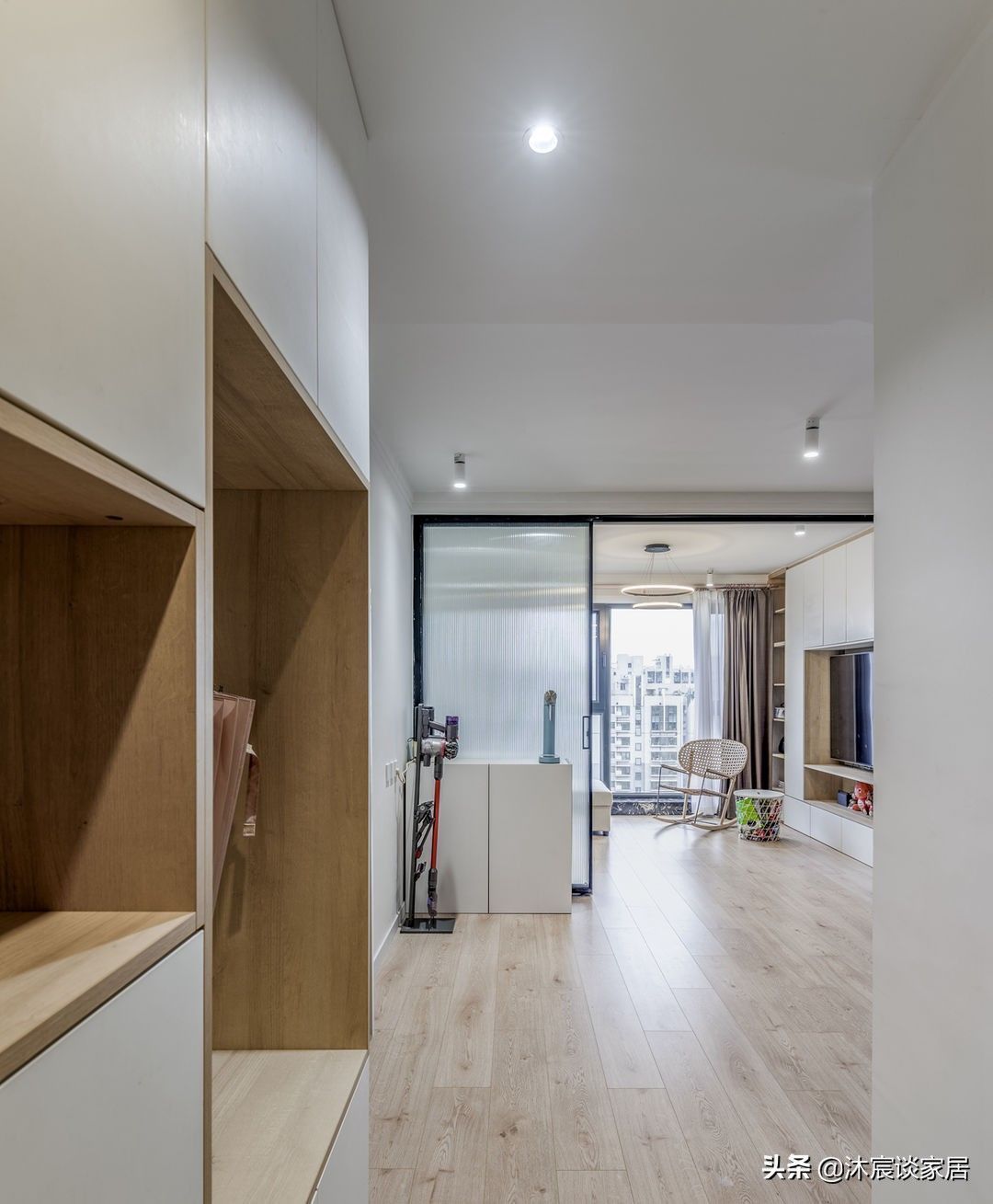 沐宸|奇妙的折叠门,用在家里这么实用,她家这样装修,敞亮通透又大气