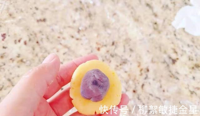 炼乳|用千层饼皮做酥皮月饼这个可以！奶黄芝士芋泥等3种口味任你选！