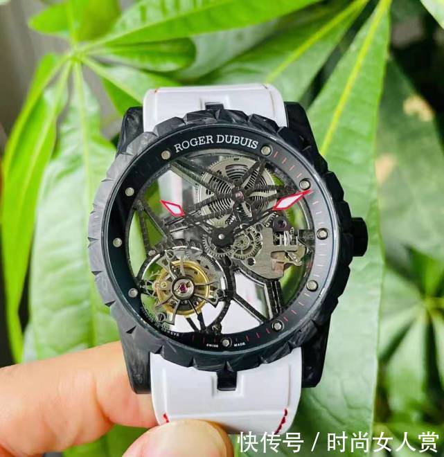 为什么说镂空表是一种透视艺术?