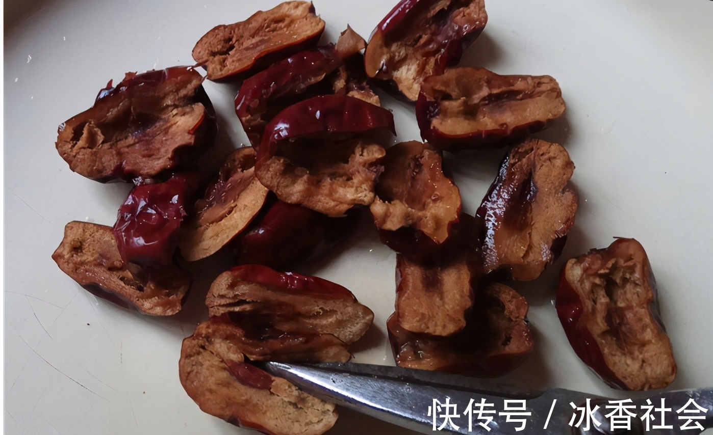 去皮|红枣泥不用出去买着吃了,不去皮不加糖,1斤红枣做一大碗