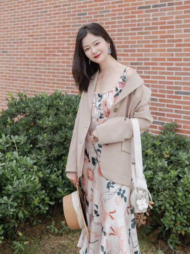 时尚|几个穿衣技巧?条纹衬衫搭配阔腿裤,让你从小白变时尚,舒适洋气