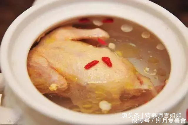 女子|43岁女子,头晕眼发黑,查出脑梗,只因一种“零嘴”吃太多