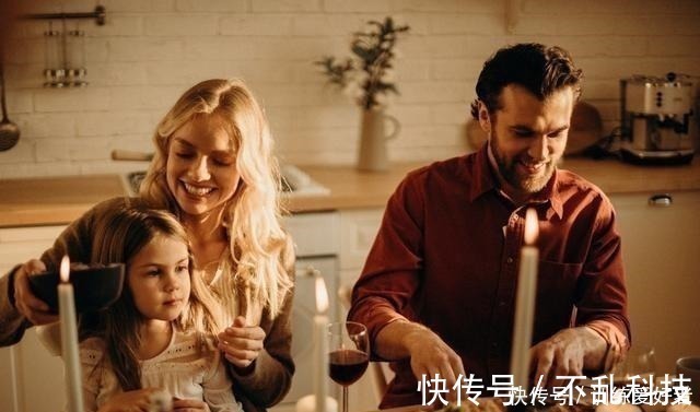 宝宝|这个游戏很多父母陪孩子玩过,看似其乐融融,对孩子却是种折磨!