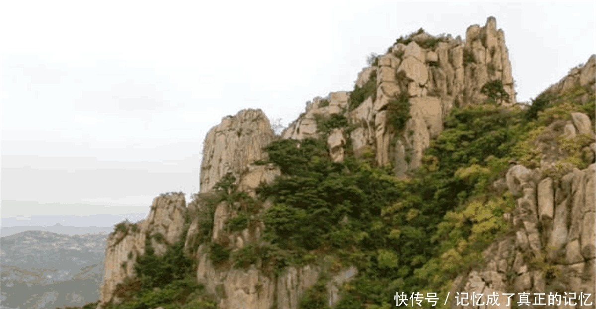 经典|乾隆出上联 “客上天然居, 居然天上客”纪晓岚对的下联堪称经典