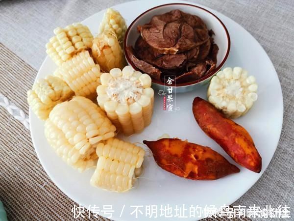 西兰花|一家三口的晚餐，30分钟备好上桌，荤素搭配也有粗粮，低脂也管饱