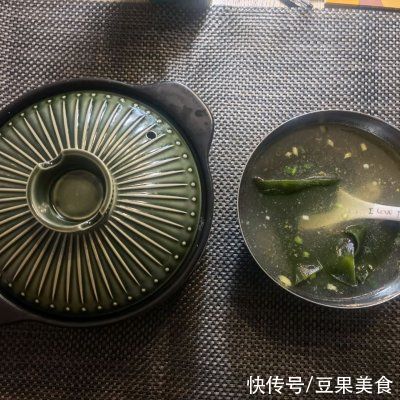 好吃到模糊的湘煲仔饭，怎么都吃不够