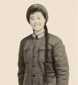 《曲苑杂坛》王牌主持人汪文华，节目停播9年后她去哪了