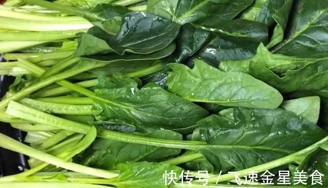 最近我家总是迷这菜,上锅一蒸蘸小料,好吃营养,拿羊肉我都不换!