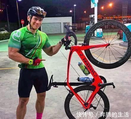 肌肉男|肌肉男除了锻炼, 吃也是关键, 每天早上吃23个鸡蛋!