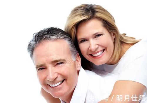 中老年人|无论男女,过了60岁后想长寿,2件事尽量少做,再喜欢也要忍住