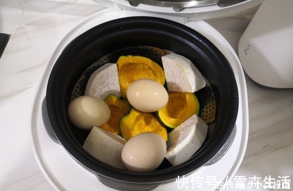 天冷早餐不将就,牛肉面配营养蒸,15分钟搞定,亲戚朋友羡慕