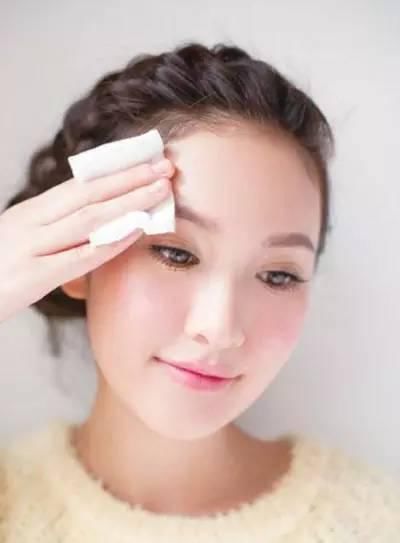 用不完的唇膏千万别丢，可是化妆神器！