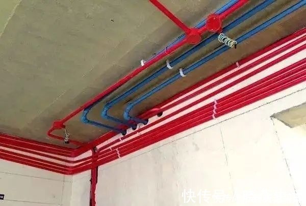 电线|聪明人家里装修水电都不开槽了，他们流行这样装，真懊悔没早知道