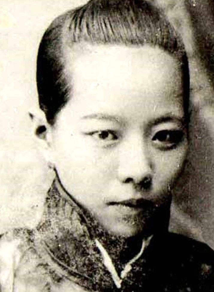 人到中年|“民国奇女”小凤仙,人到中年嫁给锅炉工,她后来的结局怎么样?