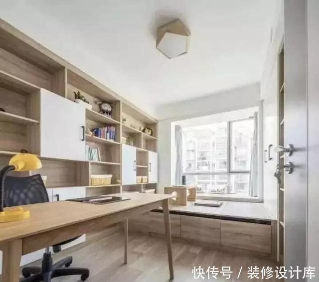 门拉手|你家飘窗是否被闲置了,这样设计,收纳空间倍增加