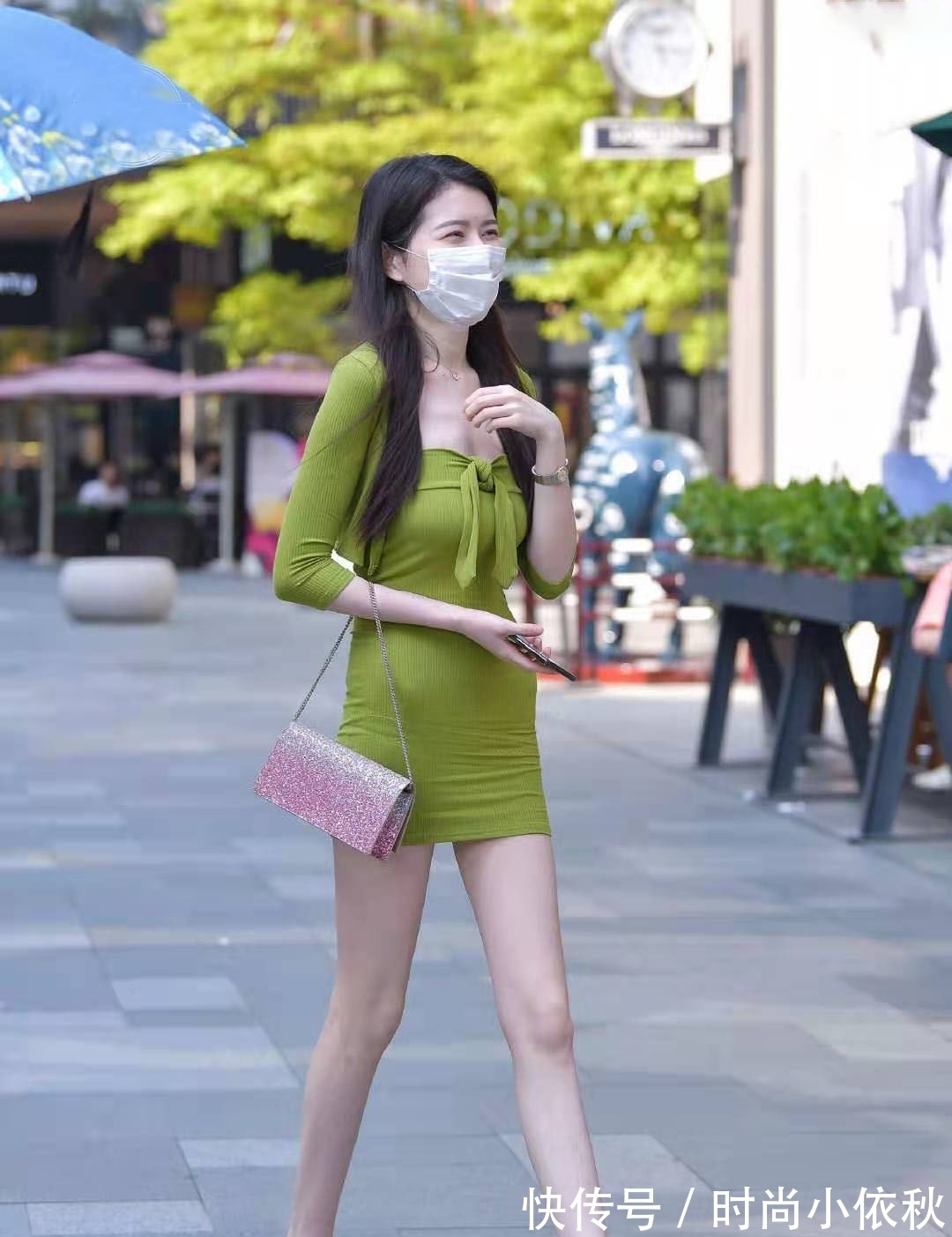 纯色|这才是苗条女生该有的穿搭,修身的款式配上草绿色,显年轻又优雅