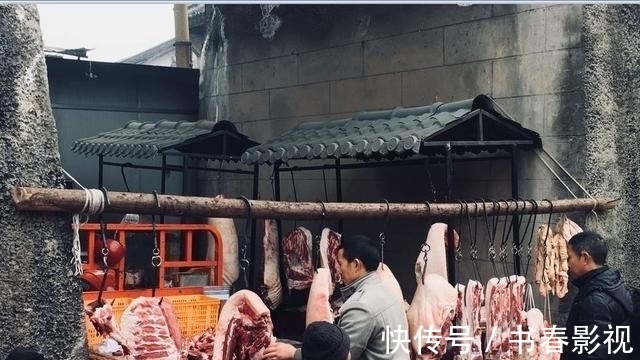 清洗肥肠：用醋用盐都不对，牢记这3点，肥肠洗得干净还无异味