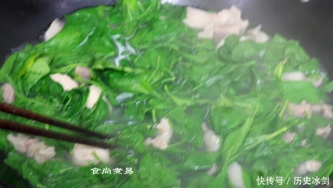 枸杞叶|大妈用20年做这碗汤,供家里三个孩子上了大学