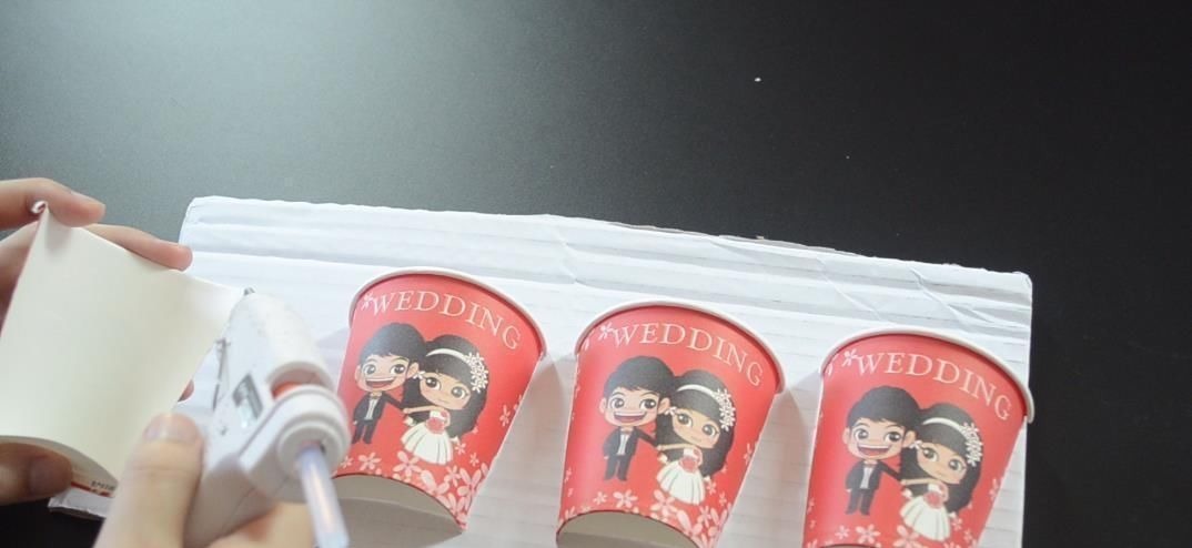 一次性纸杯这样改造一下, 放在卫生间里有大用处, 看完你会感谢我的