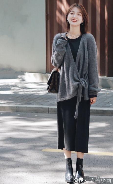 阔腿裤|小个子女生入秋搭配秘诀:颜色+版型,来学这位博主的私服造型