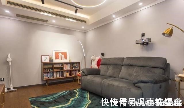 黑板|她家仅65㎡,收纳做到极致,每个空间都吸引着我,太美了!