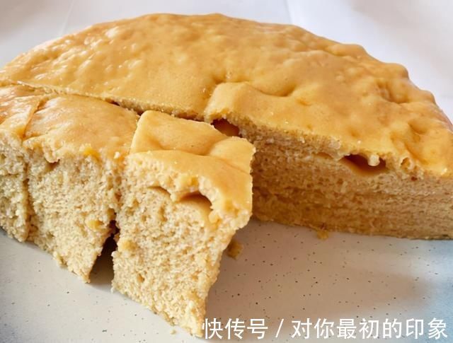 面粉|1碗面粉2个鸡蛋，教你自制蛋糕，不用烤箱不用电饭锅，一次成功