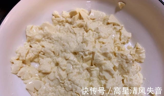 鲜虾|冬天多给孩子做海苔豆腐鲜虾饼,味道鲜美营养高,做法不难!