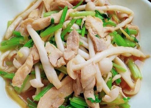 天气越来越暖和了，推荐10道爽口美食，清淡不油腻，还提高免疫力