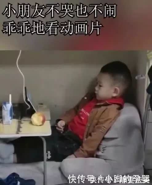 动画片|最“懂事”宝宝火了，陪着妈妈一起上班不吵不闹，网友：来报恩的