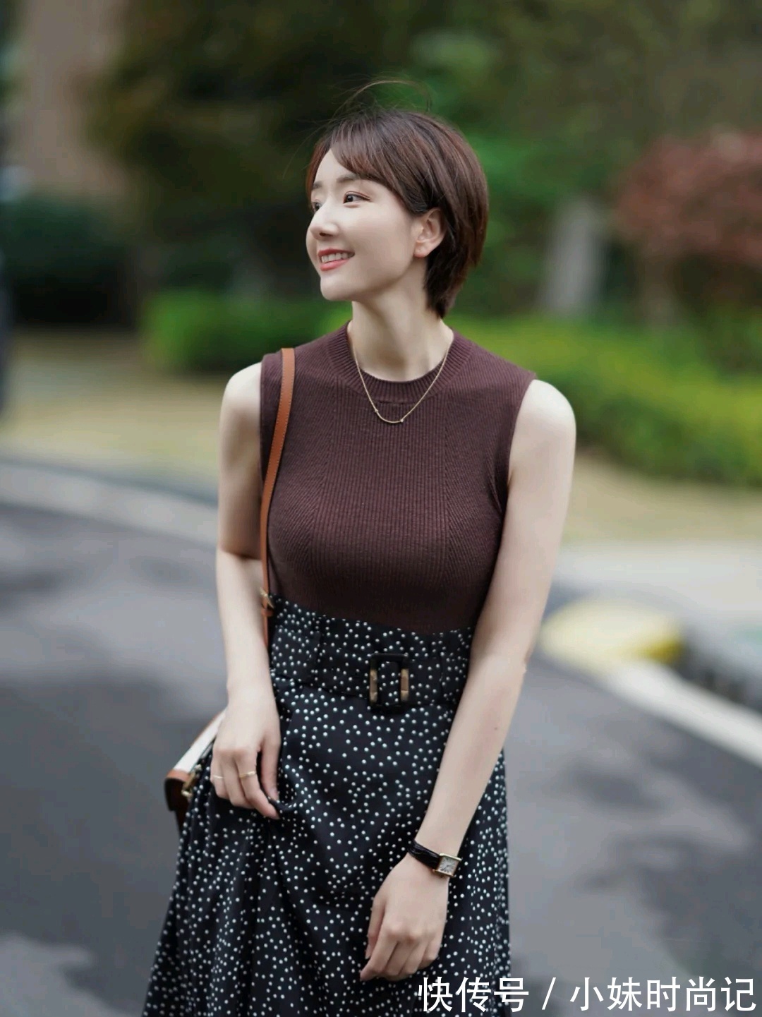 时髦|今秋火了一种风格,叫“温柔风”穿搭,时髦气质,充满高级感
