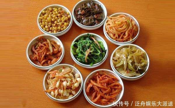 延缓衰老|女人开始衰老,有3个表现!少吃3物,多做3事,延缓衰老,更年轻