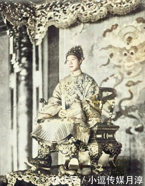 同庆皇帝|最崇洋媚外的皇帝:身高一米五,只喝洋酒,死后陵墓是欧式风格