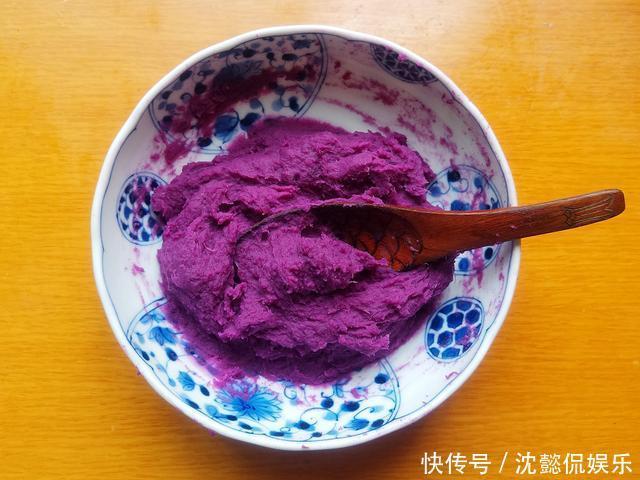 柔软|想吃华夫饼,学会此方法就够了,柔软香甜,内馅满满,味道超赞