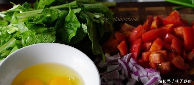 换个方法吃面条,比焖面简单比捞面好吃,20分钟做好端上桌!