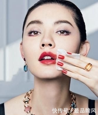 女生都应该知道的10条不花钱护肤小技巧,条条都是经典!