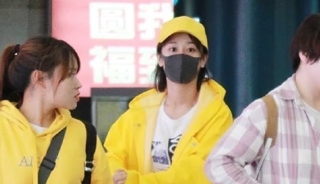 张子枫|向往的生活：杨紫做客，派张艺兴去接，看乘什么车？太欺负仙女了