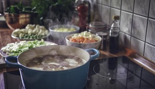  转告|转告家人：4类食物自带尿酸，吃多痛风随时恭候，别不以为然