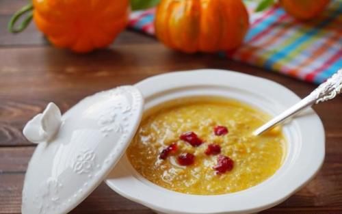 燕麦换一种吃法，搭配南瓜一起煮，软糯又香甜