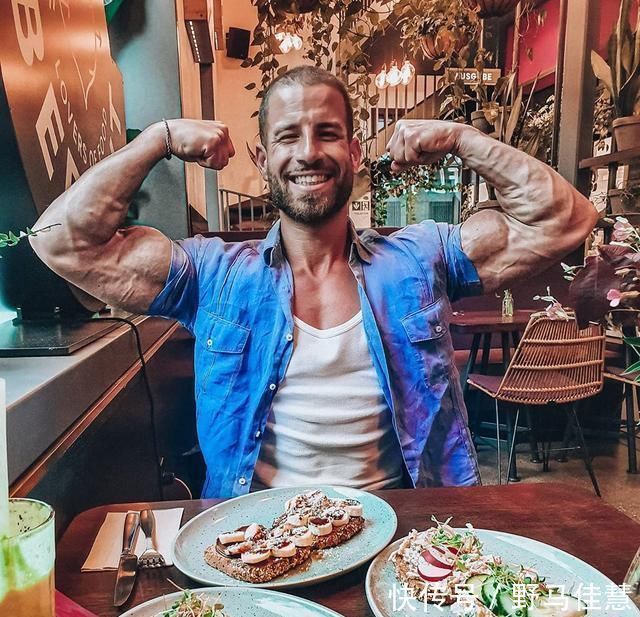 体脂率|他健身12年，从未使用任何补剂，肌肉状态堪比健美运动员