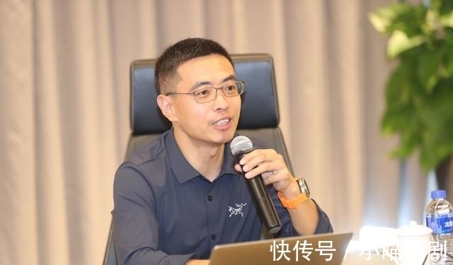 亚马逊|轻舟智航无人小巴接入云计算 已在三地运营