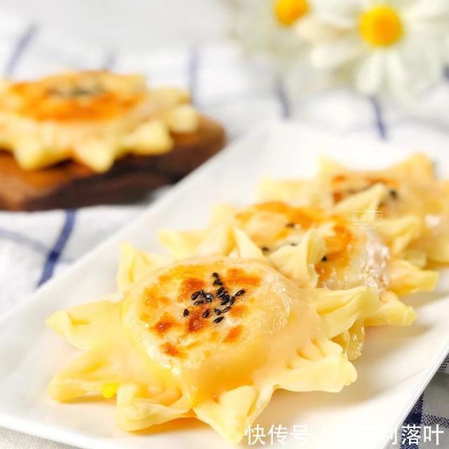 饺子皮|一个红薯,几张饺子皮,这样做香酥可口能拉丝,孩子超爱吃!