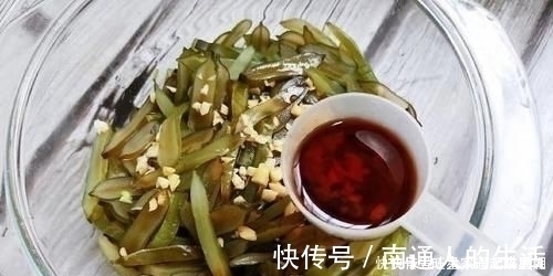 立夏后女人要多吃这碱性食物，五块钱一盘，排毒清肠的“美容菜”