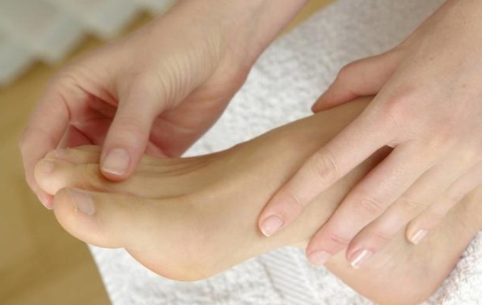 专家|人人都知道的泡脚养生,但都泡对了吗中医骨科专家教你泡脚